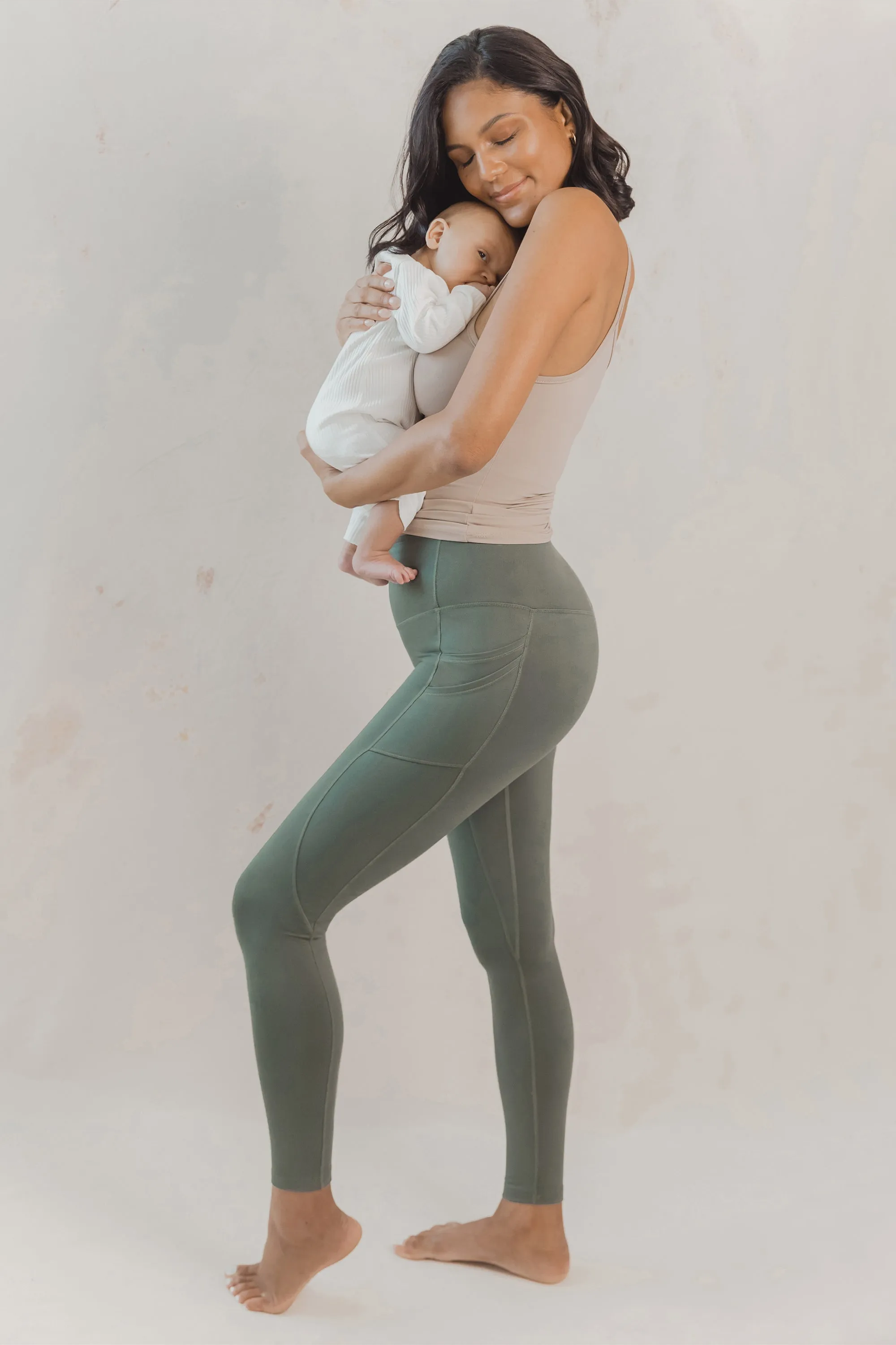 Hipster Compression Pocket Leggings