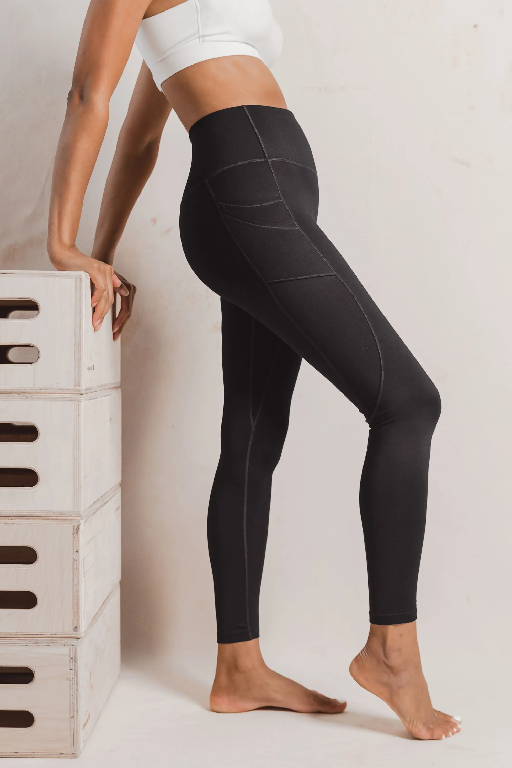 Hipster Compression Pocket Leggings