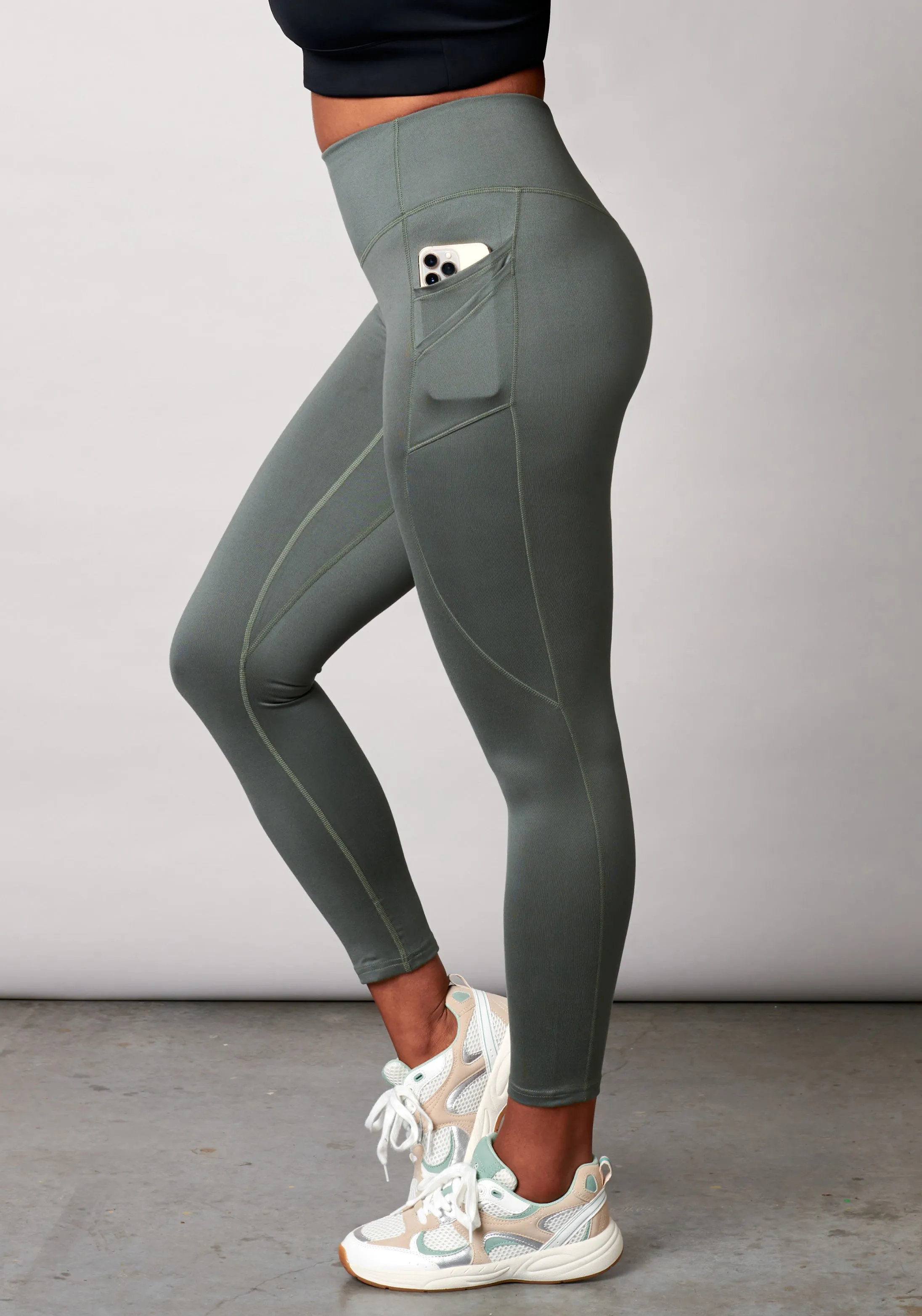 Hipster Compression Pocket Leggings