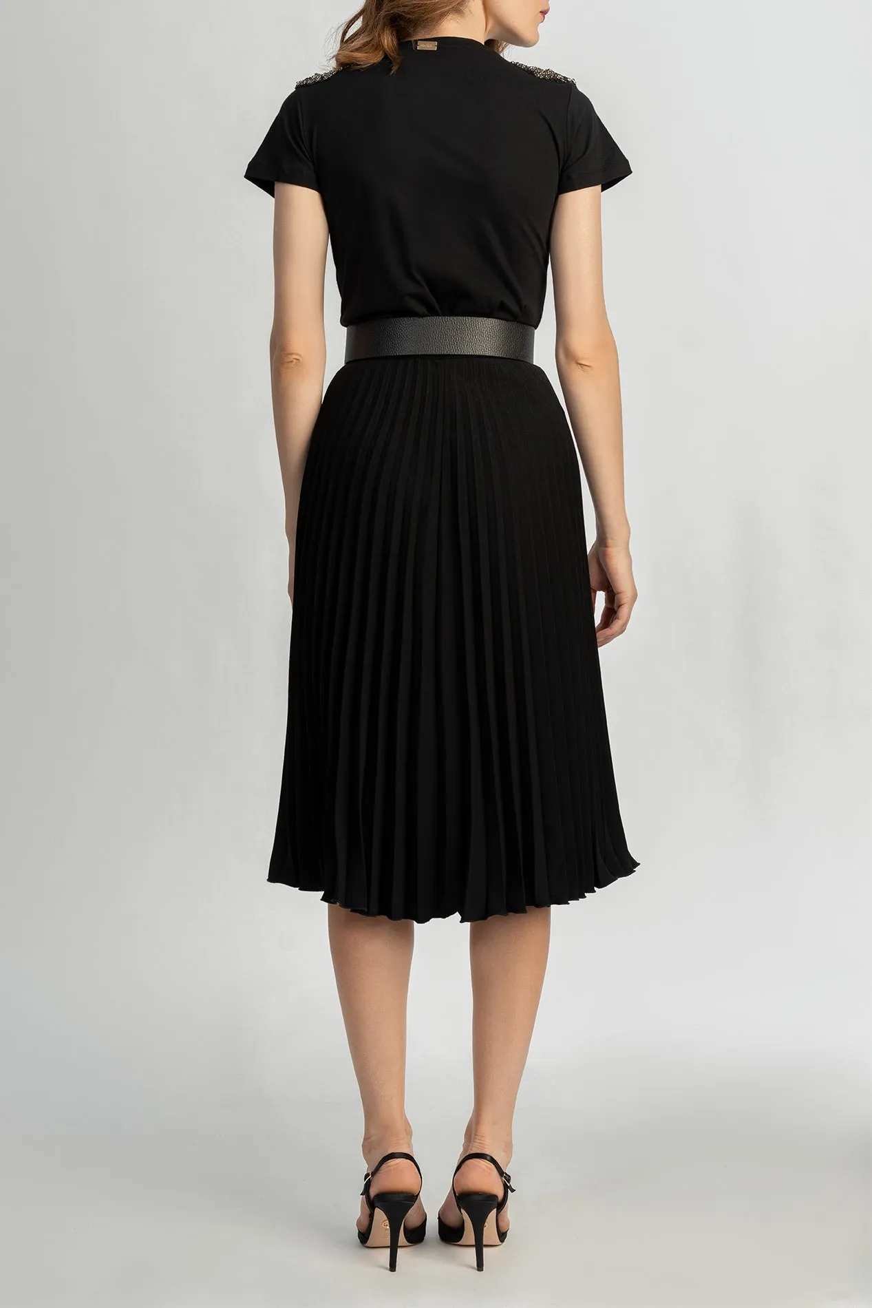 Pleated Crepe Midi Skirt In Black