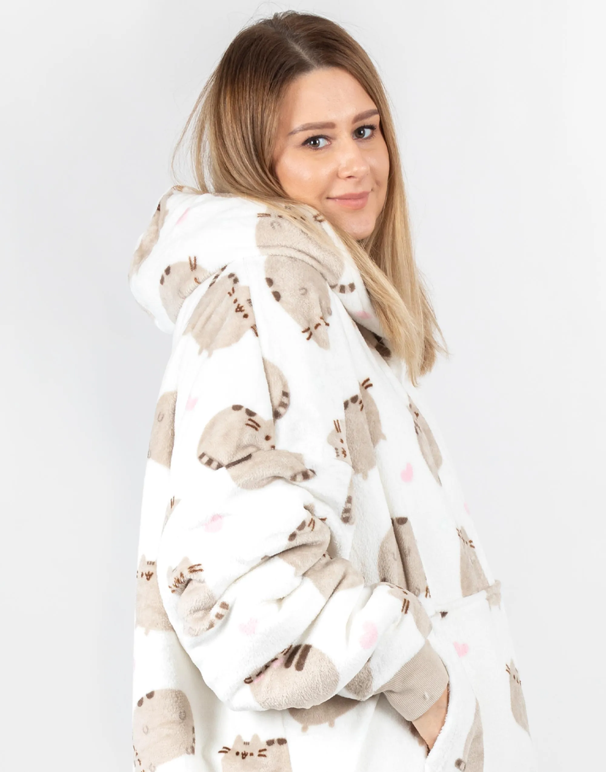 Pusheen The Cat Adult 'VUddie' Oversized Blanket Hoodie