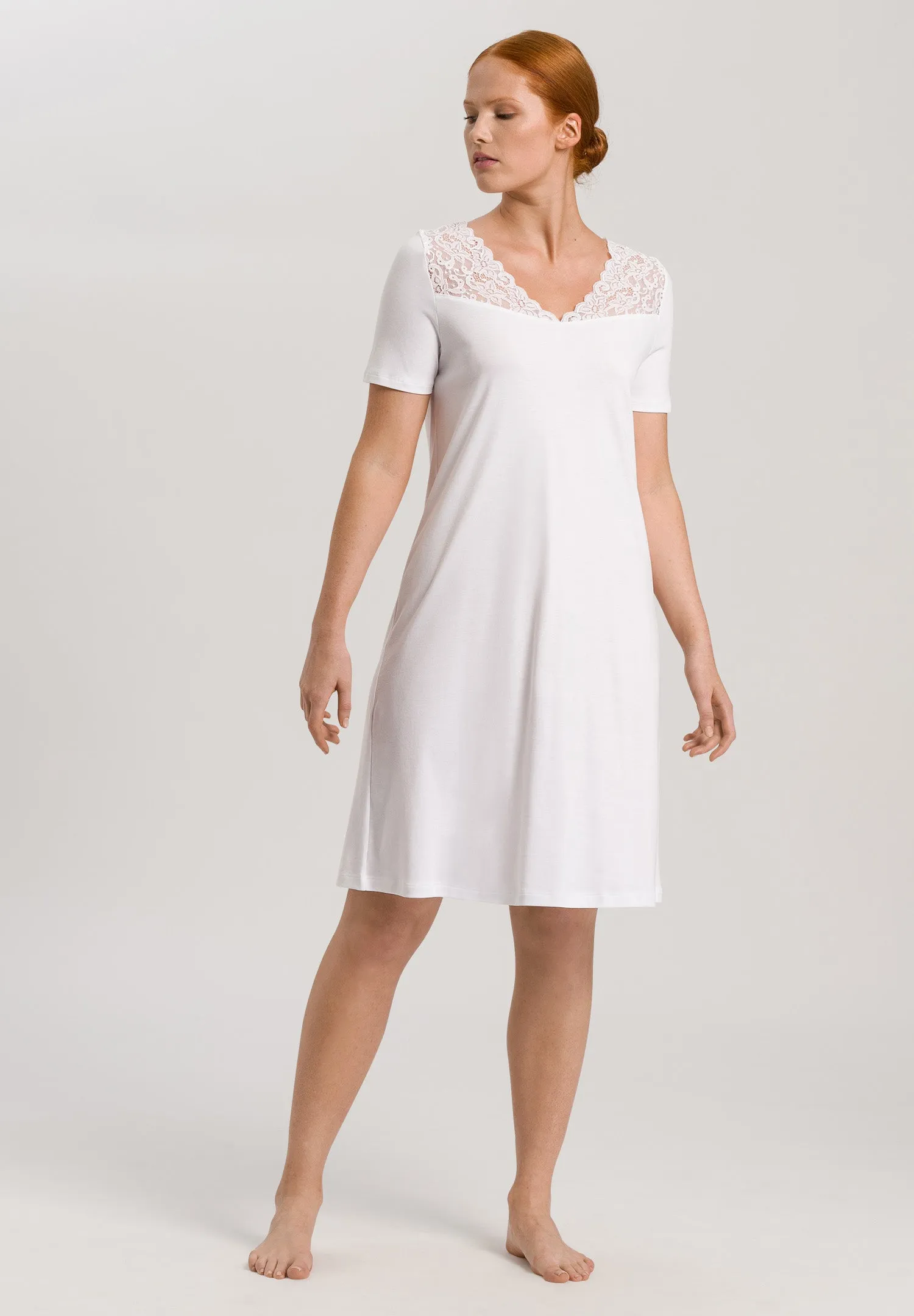 White Moments Short Sleeve Nightdress